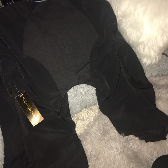 Nicki Minaj blazer 🖤 - Picture 2 of 4